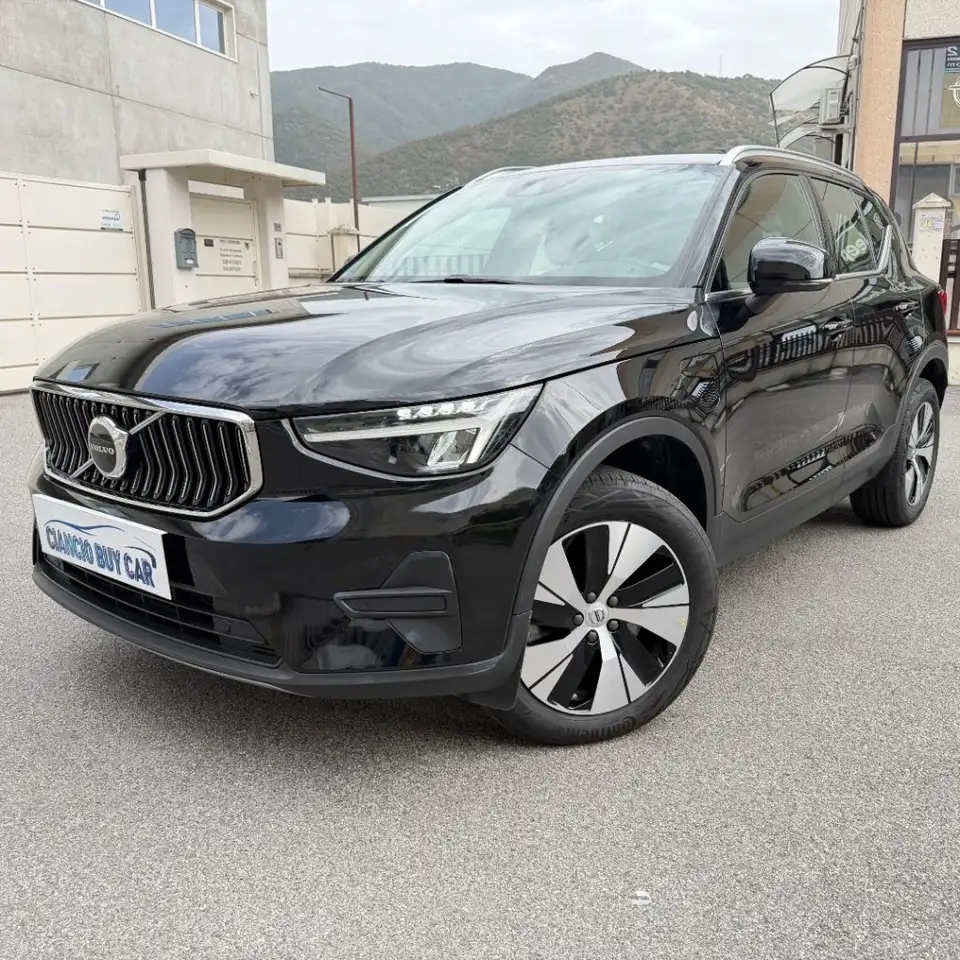 Volvo XC40 T4 Recharge Plug-in Hybrid NESSUN OBBLIGO DI FINAN — photo 1 of 13