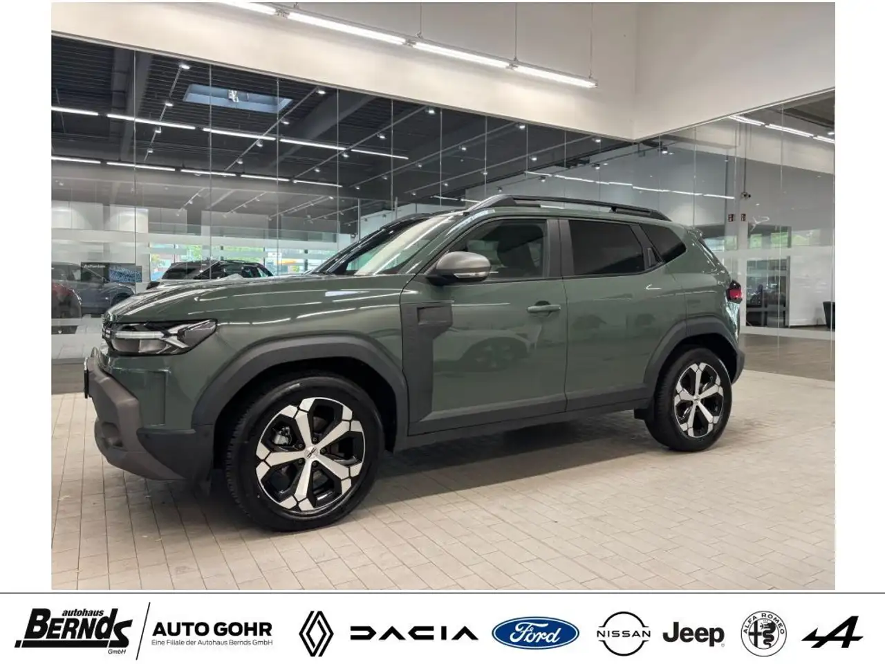 Dacia Duster Hybrid 140 Journey Klima HiFi Navi Kamera ISOFIX — photo 1 of 28