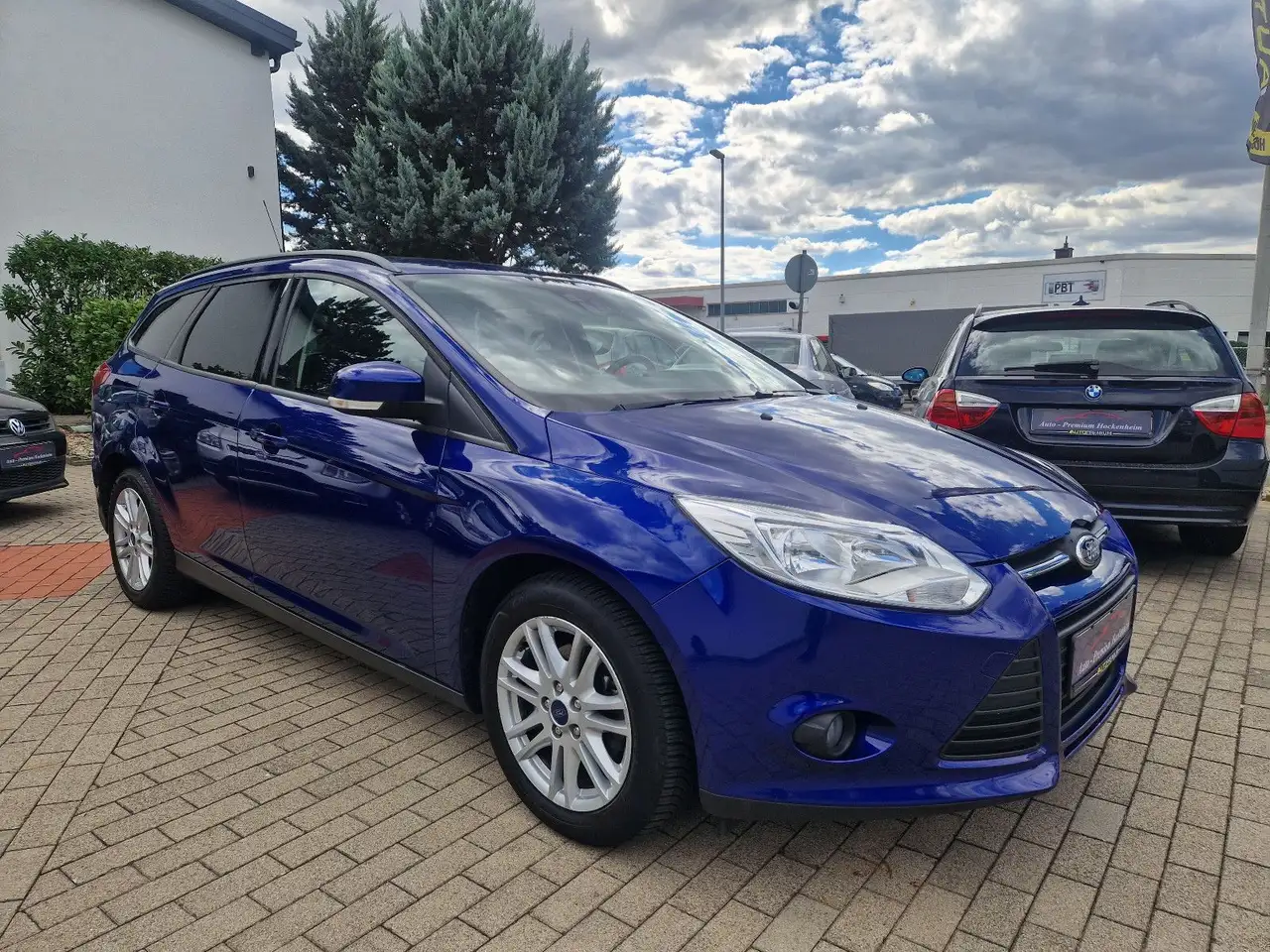 Ford Focus Turnier-AUTOMATIK/TÜV/ÖLSERVICE IST NEU — photo 1 of 20