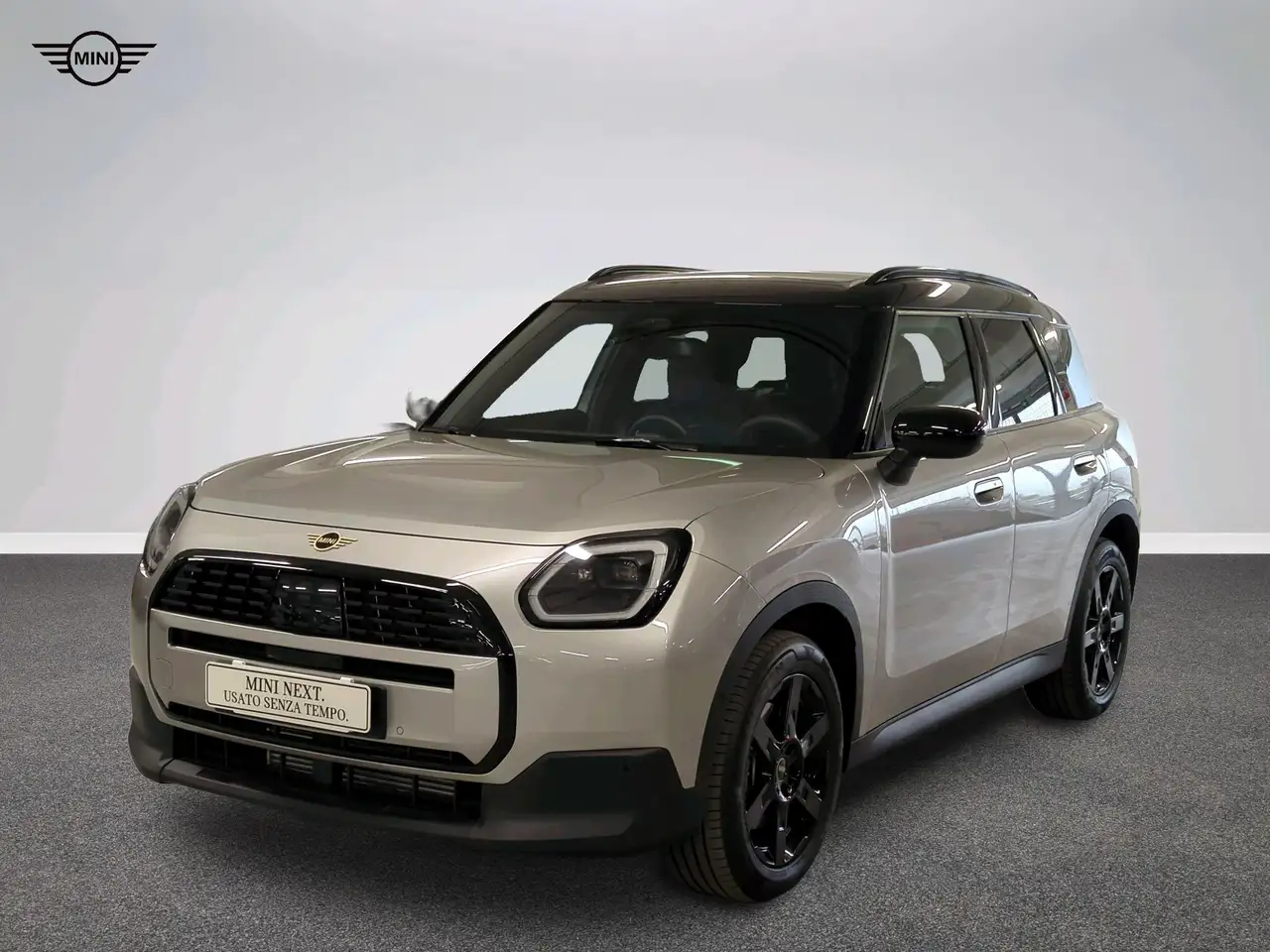 MINI Countryman C Classic — photo 1 of 17