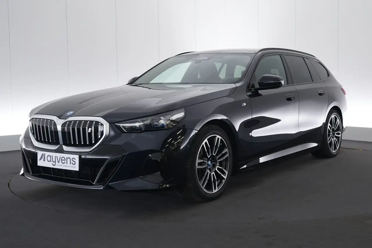 BMW i5 eDrive40 M-Sport LEDER/CUIR LED GPS PDC 360°CAM Pa — photo 1 of 15