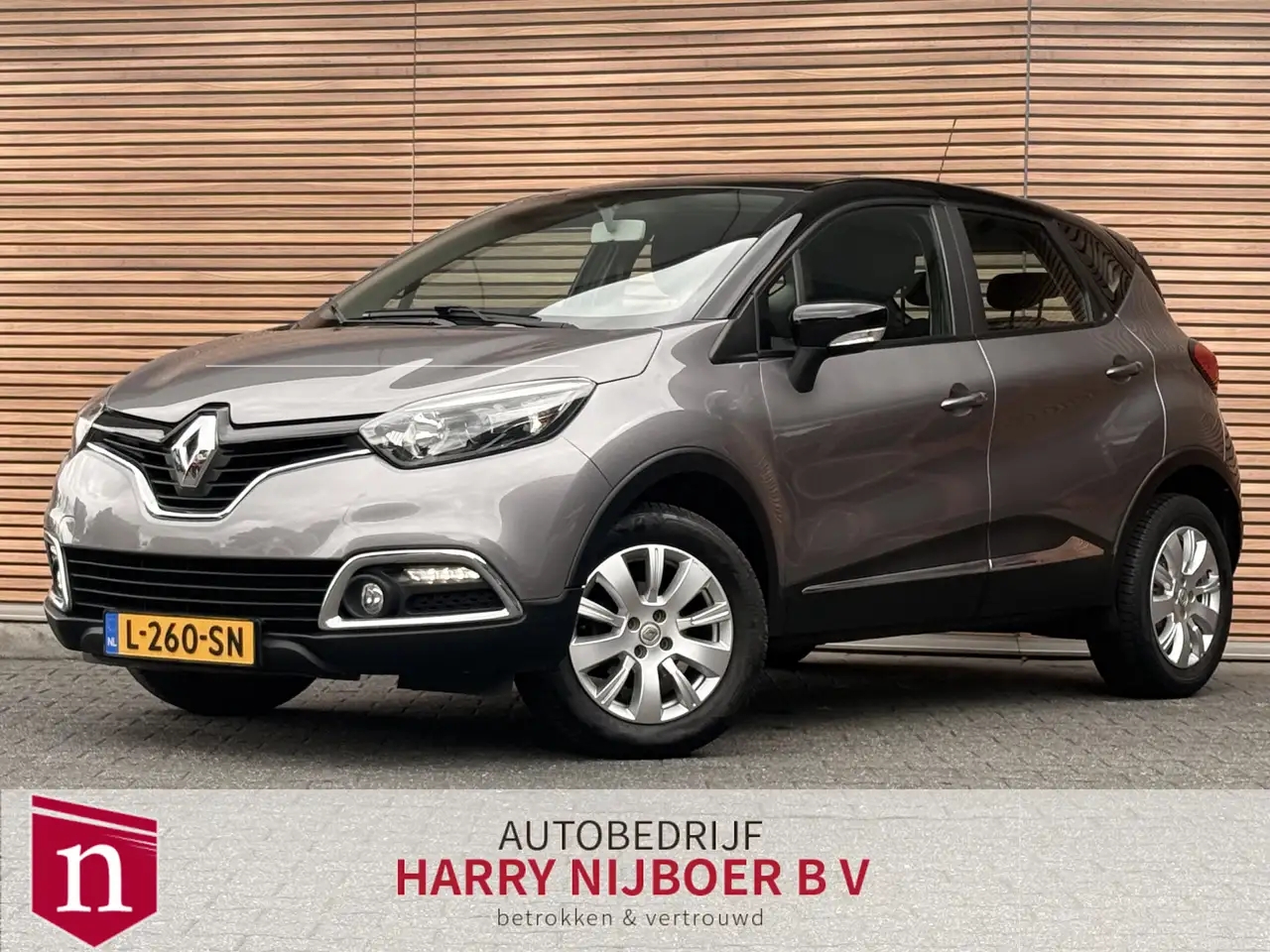 Renault Captur 0.9 TCe Authentique Trekhaak / PDC / Airco / Cruis — photo 1 of 40