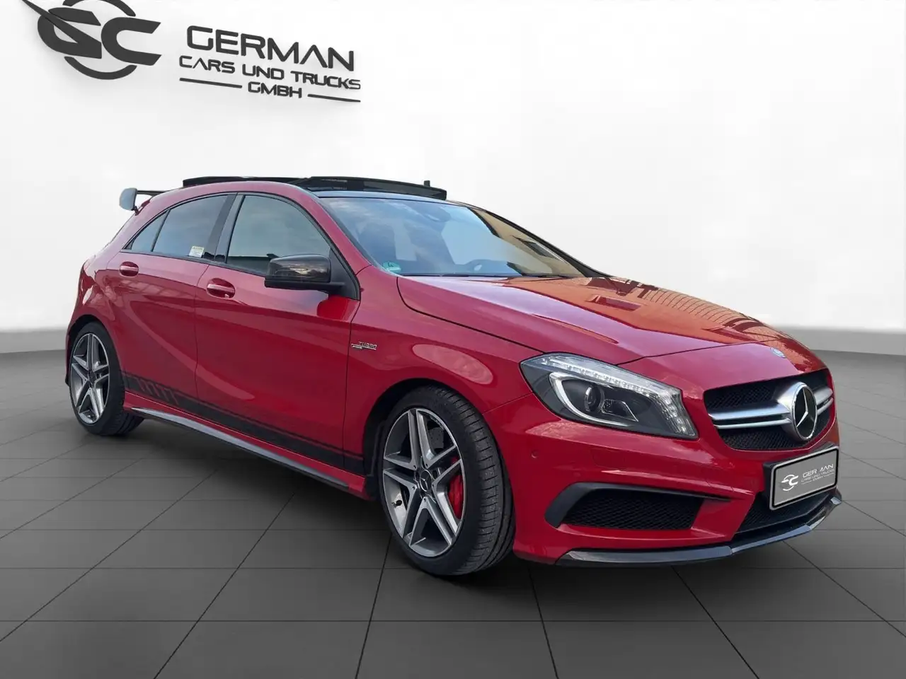 Mercedes-Benz A 45 AMG A A 45 AMG 4Matic — photo 1 of 15