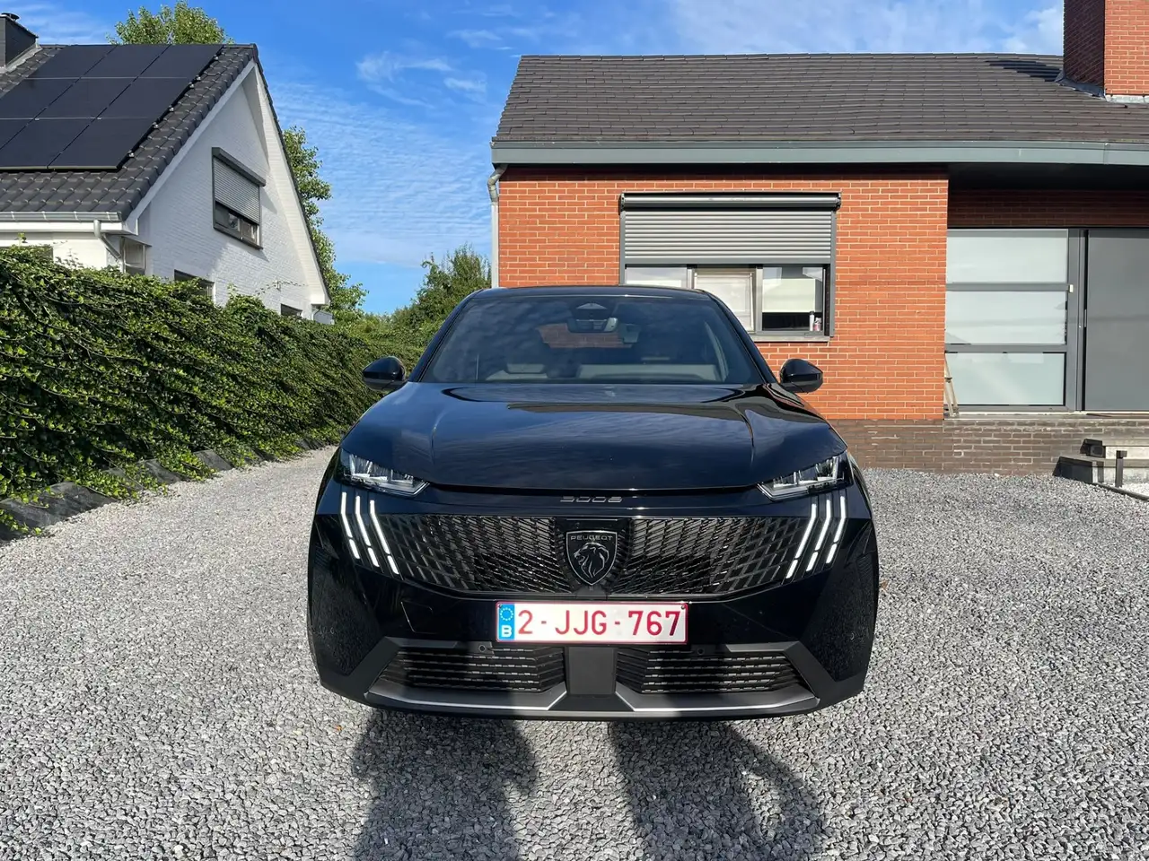 Peugeot 3008 1.2 Turbo MHEV Allure Business — photo 1 of 15