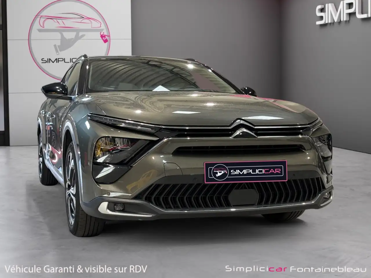 Citroen C5 X 1.2 VTI 130 SHINE EAT8 — photo 1 of 22