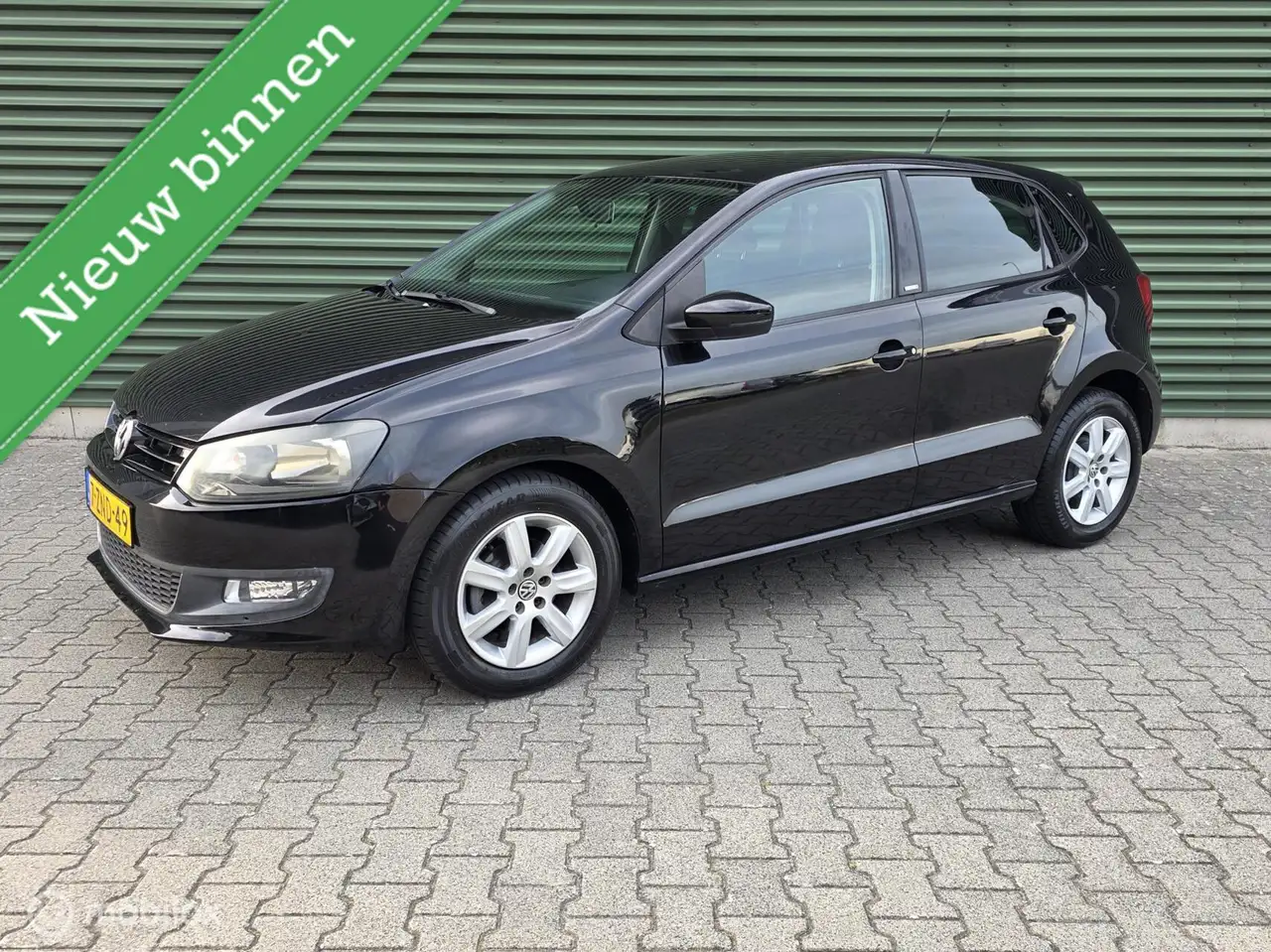 Volkswagen Polo 1.2 Style|Airco|Stoelverwarming|5-Deurs| — photo 1 of 20