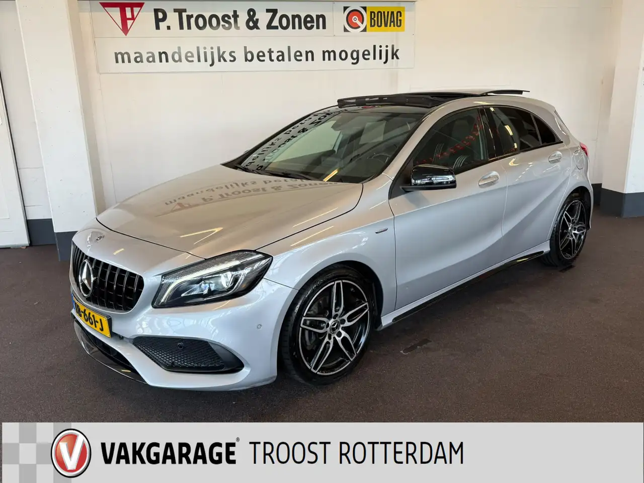 Mercedes-Benz A 180 AMG White Art | Automaat | Panoramadak | Achteruit — photo 1 of 23