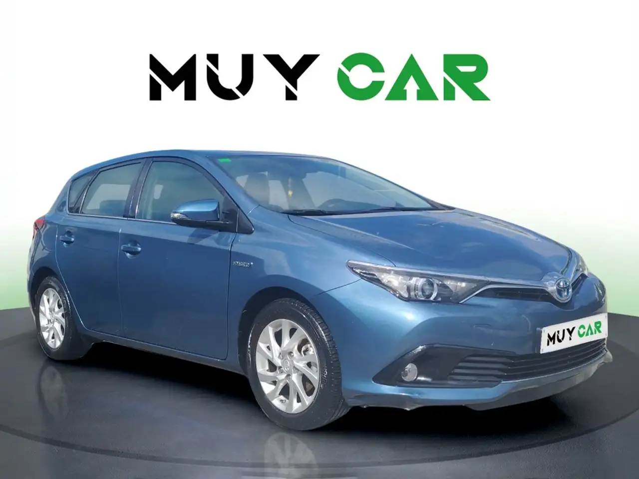 Toyota Auris hybrid 140H Active — photo 1 of 15
