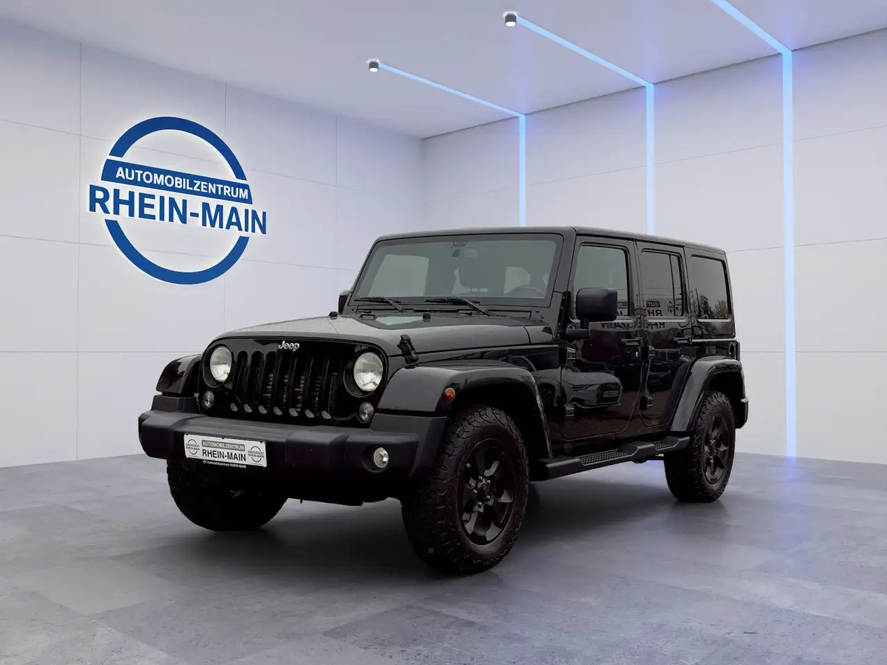 Jeep Wrangler SAHARA JEEP HISTORIE! 2.Hand LEDER AUTOMATIK — photo 1 of 20