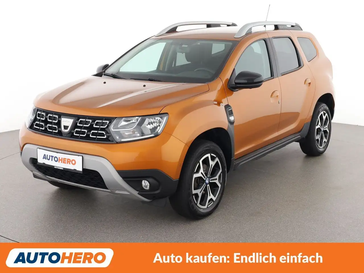 Dacia Duster 1.5 Blue dCi Celebration 4WD — photo 1 of 27