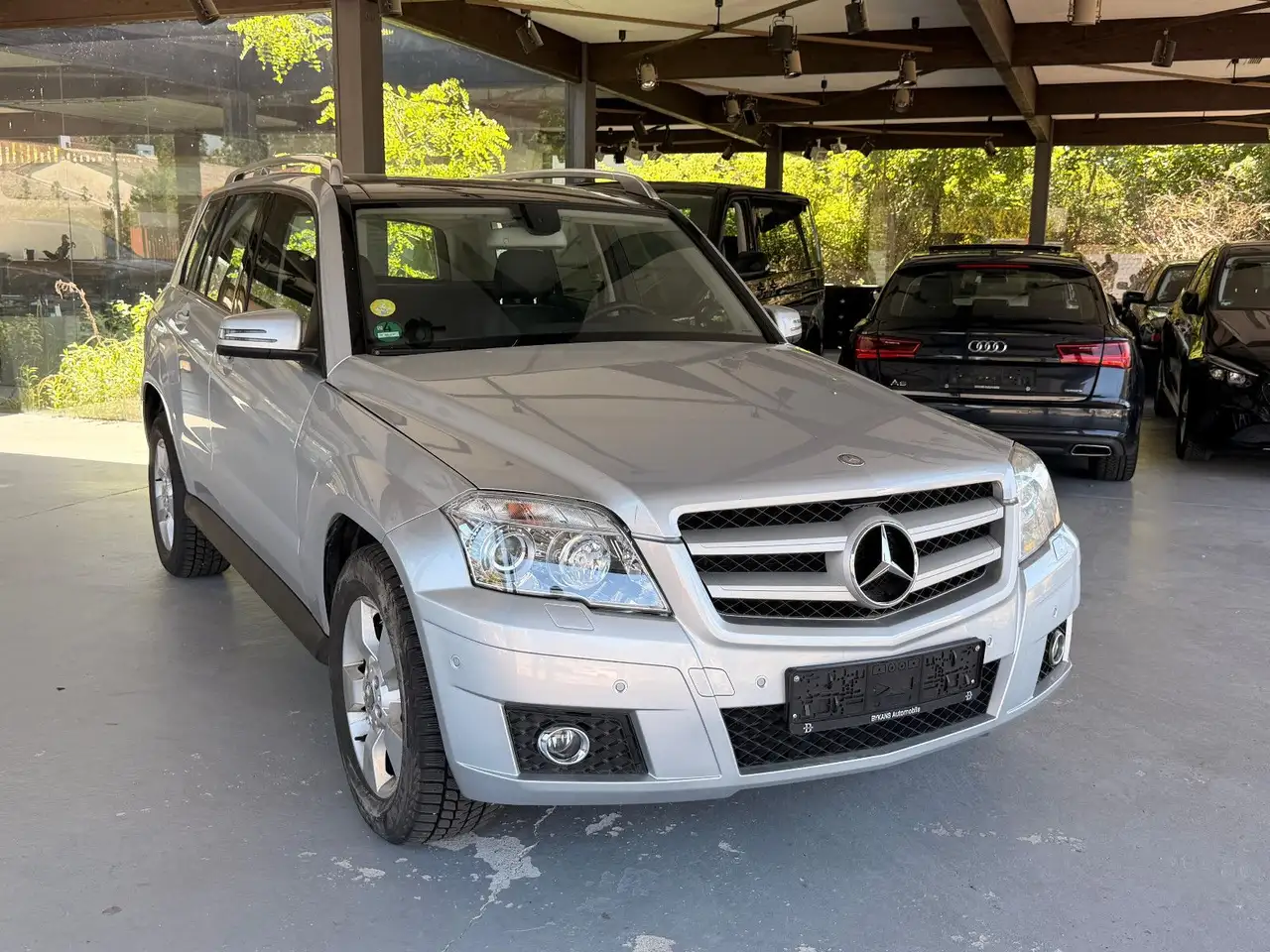 Mercedes-Benz GLK 220 CDI BlueEfficiency 4Matic-Pano-Leder — photo 1 of 18