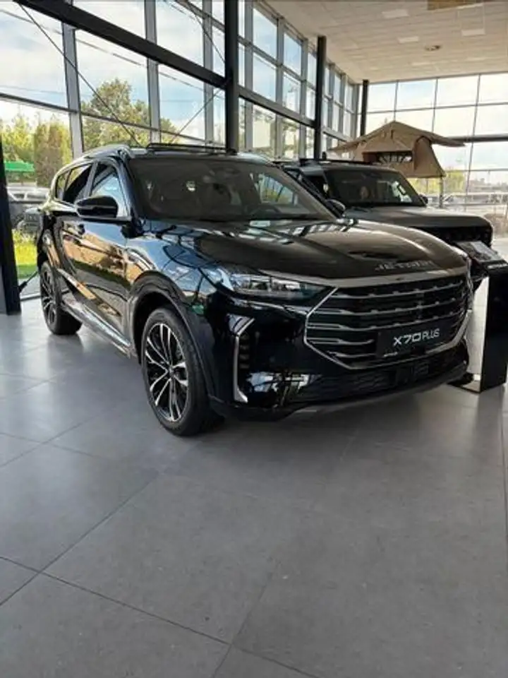 Jetour Sonstige X70 Plus 1.5T 6DCT 115 kW (156 PS), Automatik 1. — photo 1 of 11