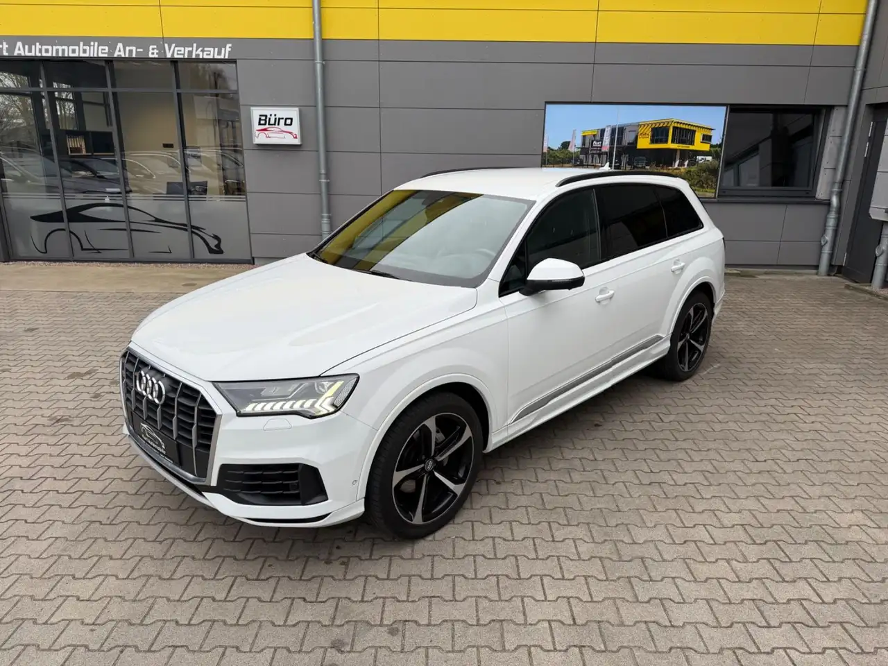 Audi Q7 50 TDI quattro/ SLINE/FACELIFT/AHK/360°KAMERA — photo 1 of 30