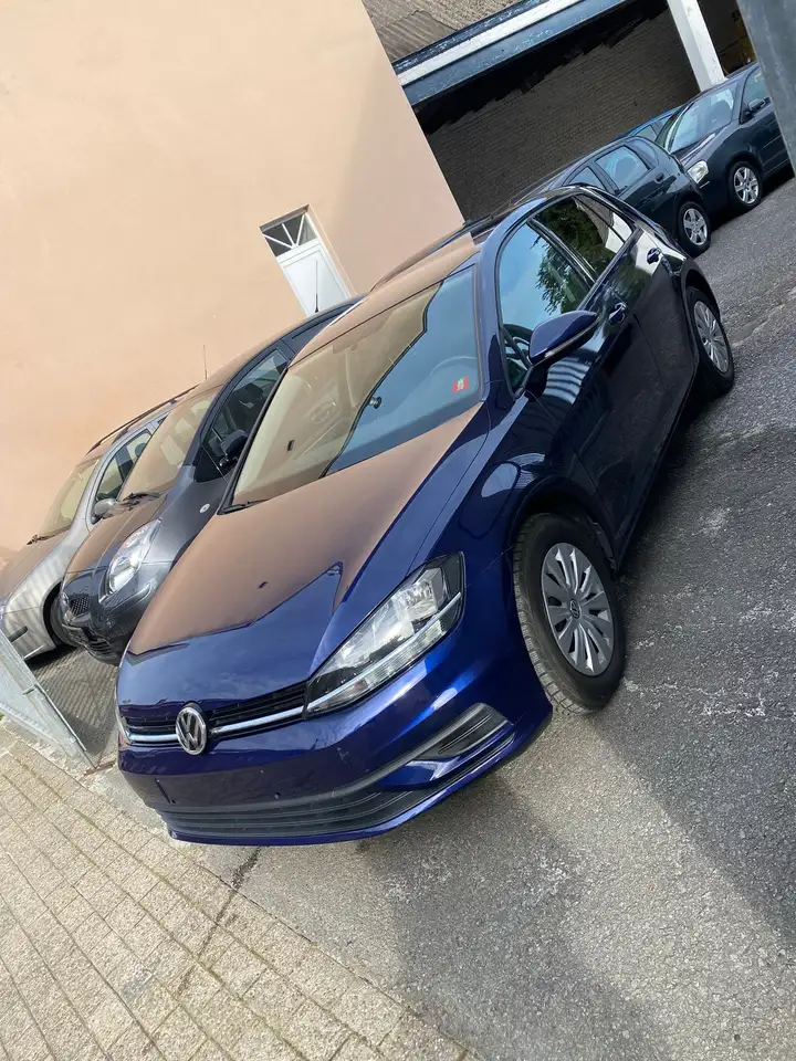 Volkswagen Golf Golf 1.6 CR TDi BMT Comfortline 12 MOIS DE GARANTI — photo 1 of 8