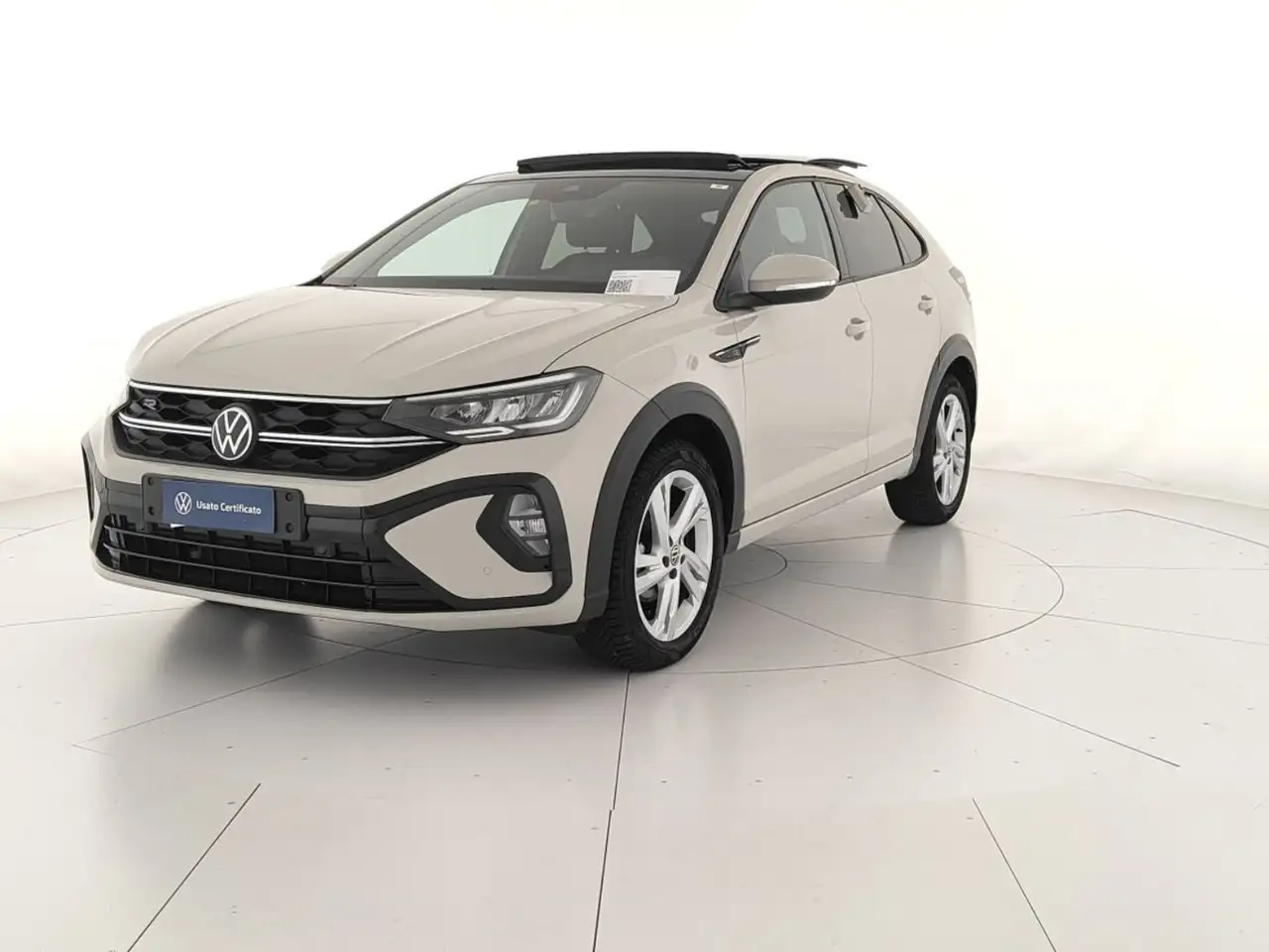 Volkswagen Taigo 1.0 tsi 110cv r-line dsg — photo 1 of 15