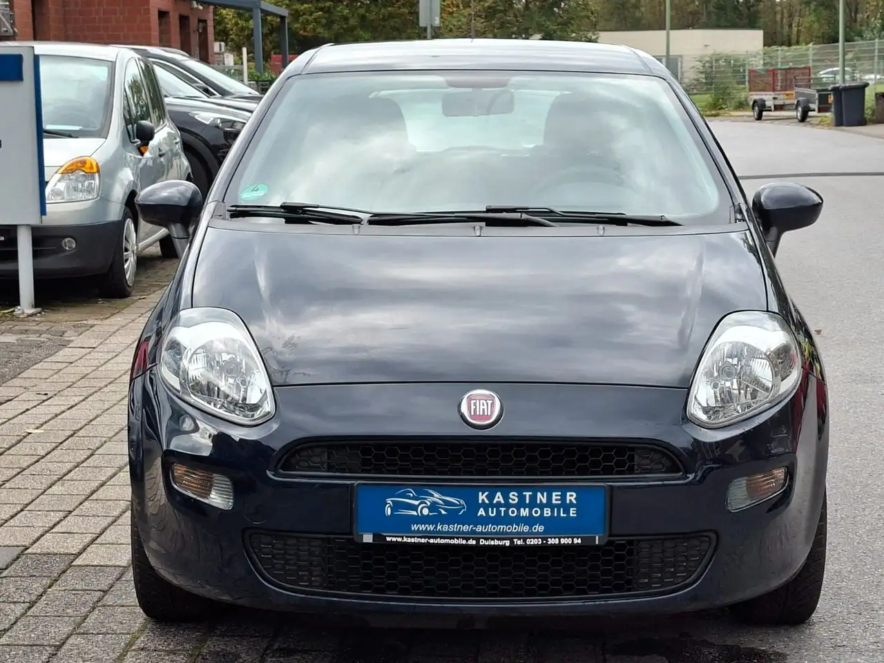 Fiat Punto Street Klima 4-Zylinder — photo 1 of 18