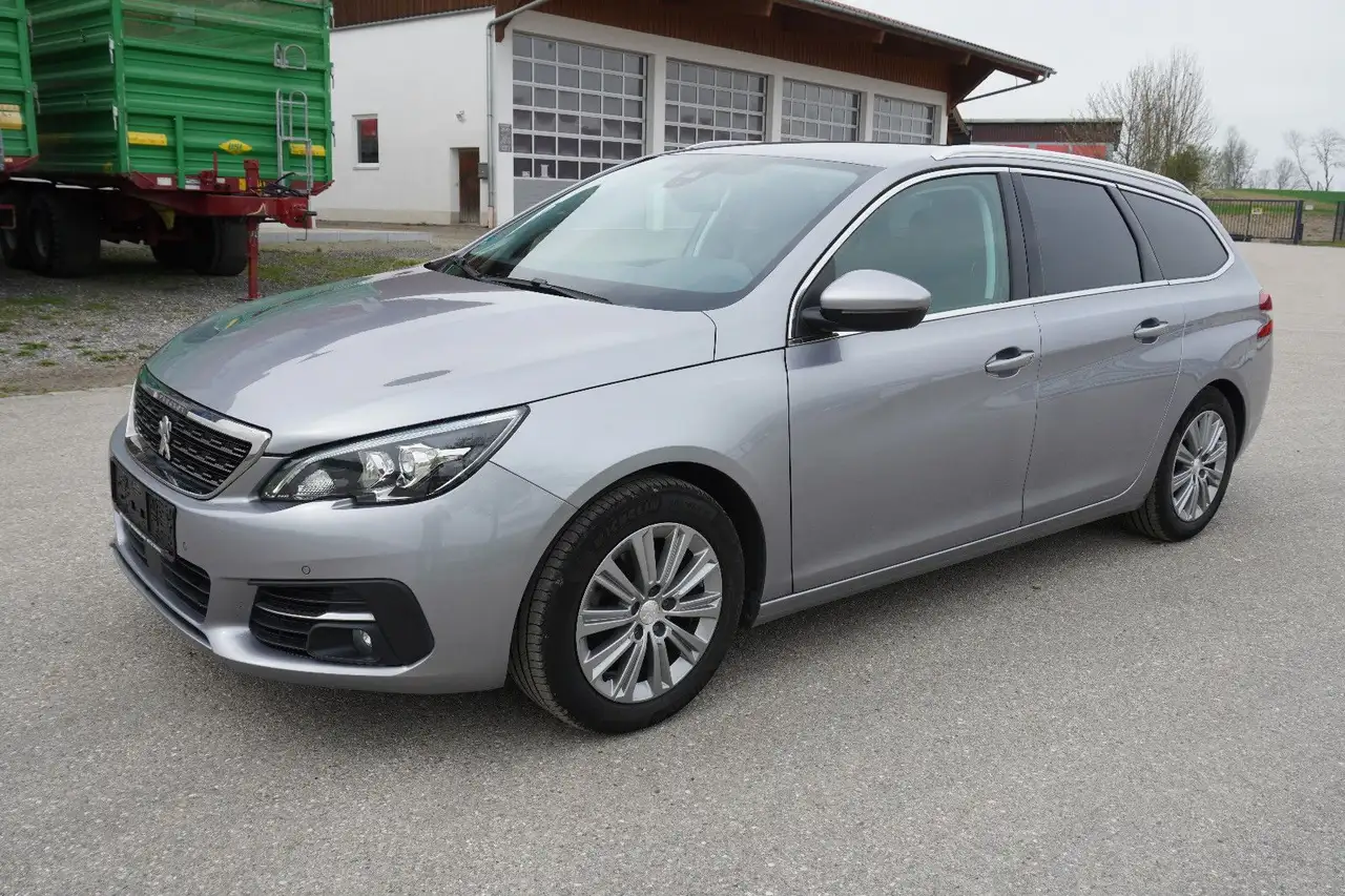 Peugeot 308 SW Allure Pack NAV 3D CAM Sitzhzg Virtual — photo 1 of 15