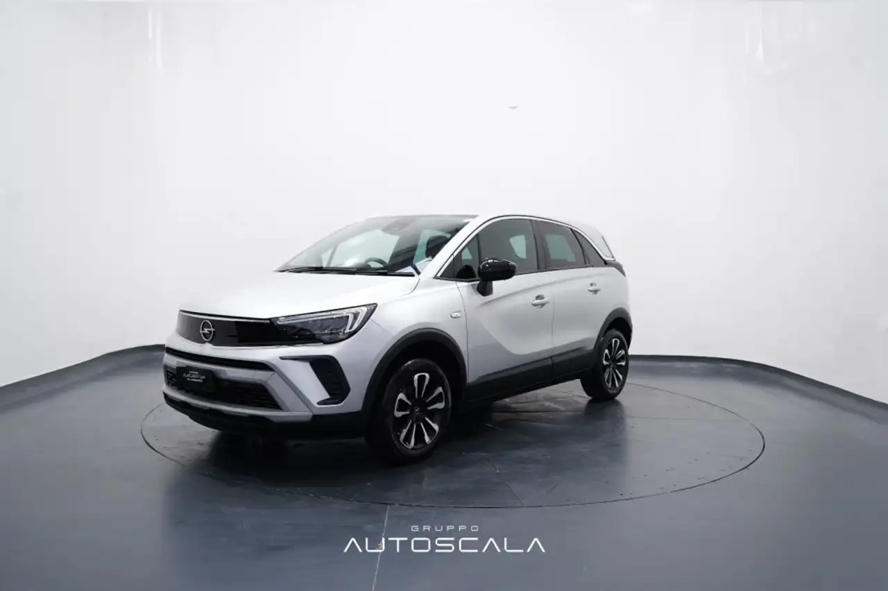 Opel Crossland 1.2 Turbo 12v 110cv S&S Elegance — photo 1 of 28