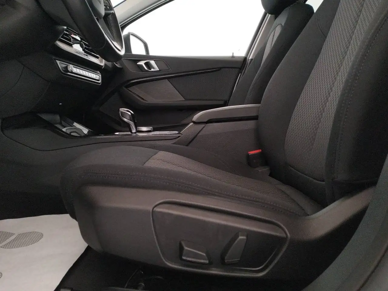 2023 BMW 118 d Business Advantage auto -TETTO APRIBILE - IVA ESPOSTA, photograph 10