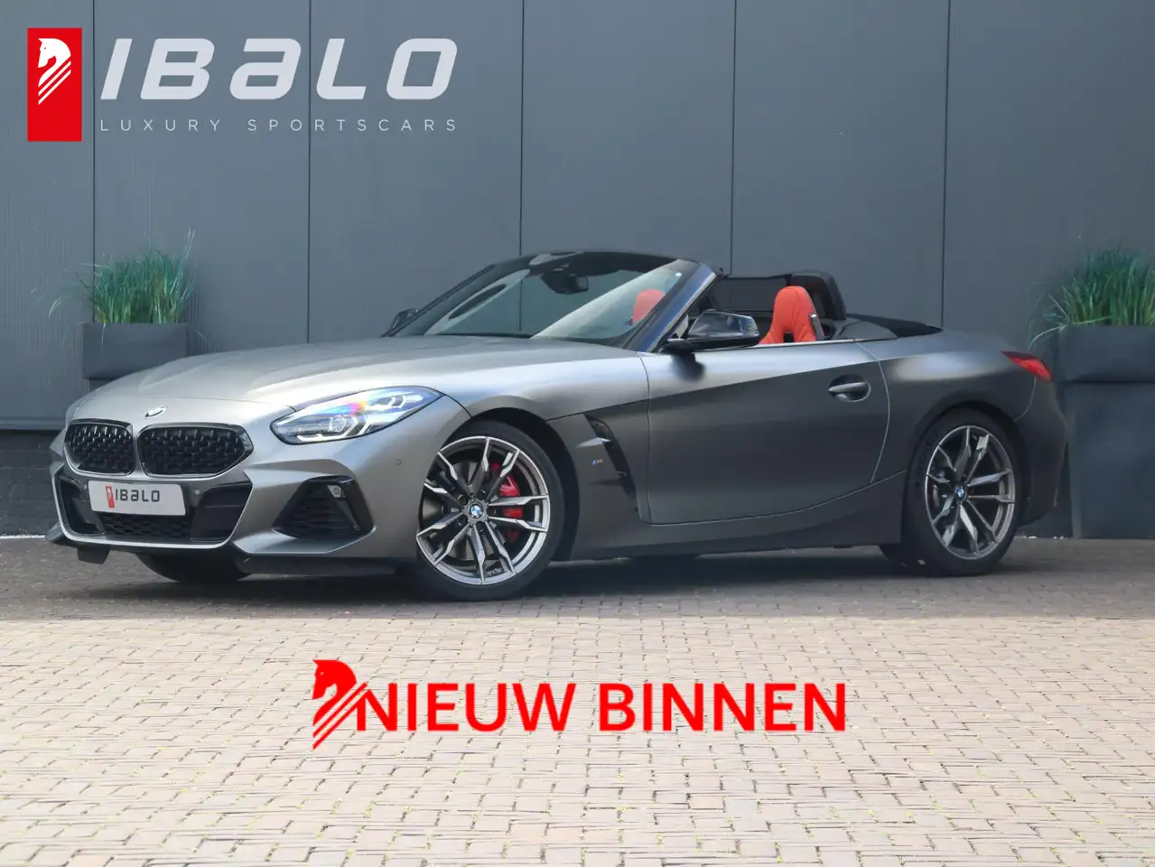 BMW Z4 Roadster M40i High Executive | Frozen Grey | Adapt — photo 1 of 40