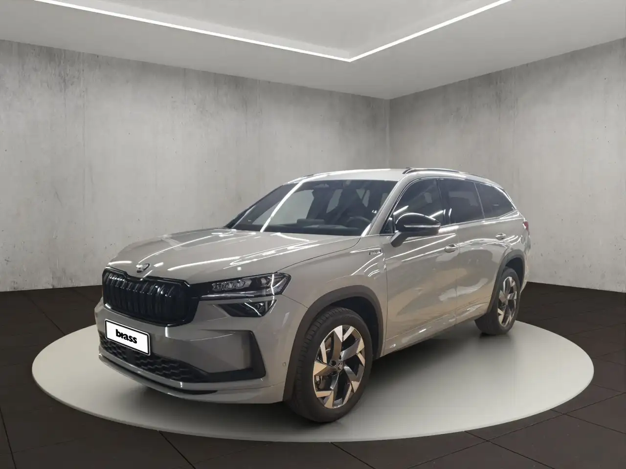 Skoda Kodiaq Sportline 2,0 TDI 142 kW 7-Gang-DSG 4x4 — photo 1 of 21