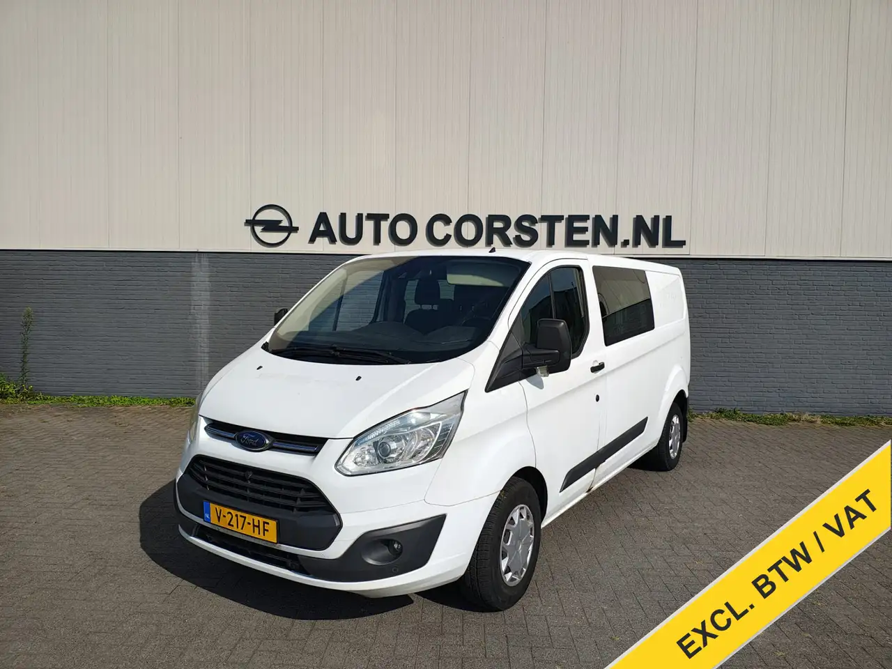 Ford Transit Custom 290 2.2TDCI L2H1 Dubbele Cabine 6-Persoons Camera — photo 1 of 23