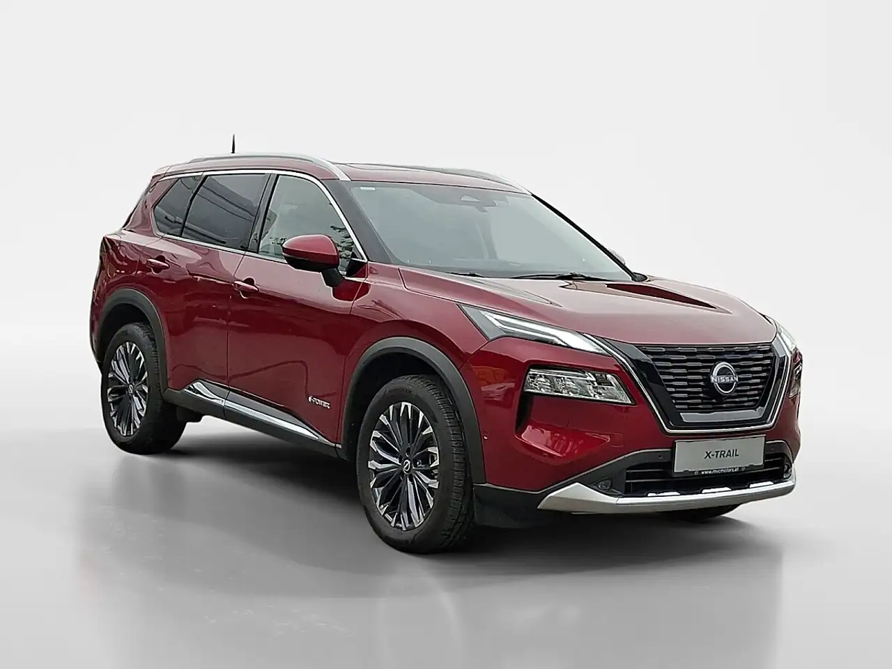 Nissan X-Trail 1,5 VC-T e-Power 4ORCE Allrad Tekna+ 7stz — photo 1 of 18