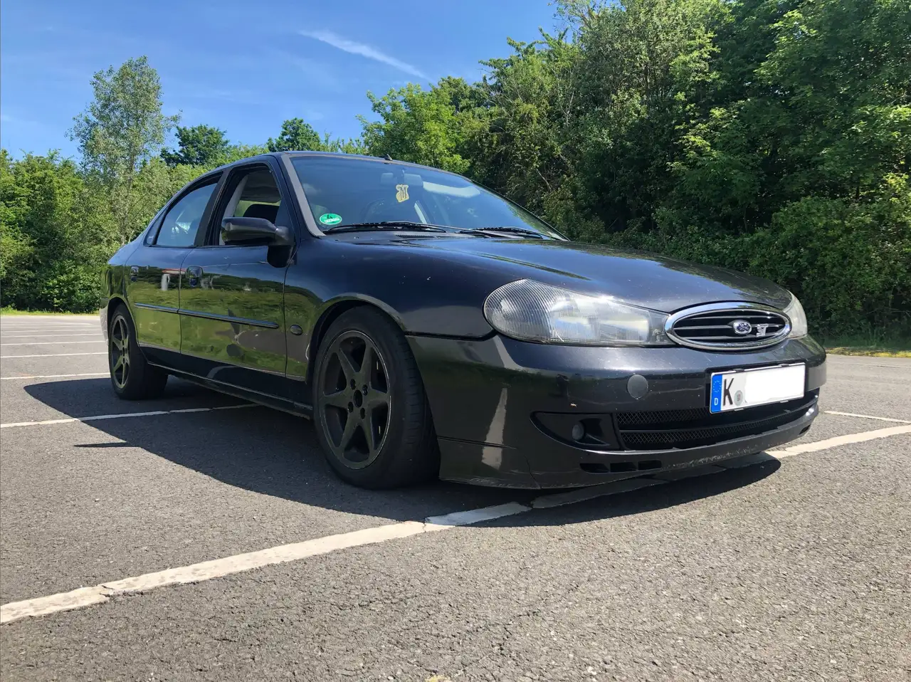 Ford Mondeo Mondeo 24V V6 — photo 1 of 16