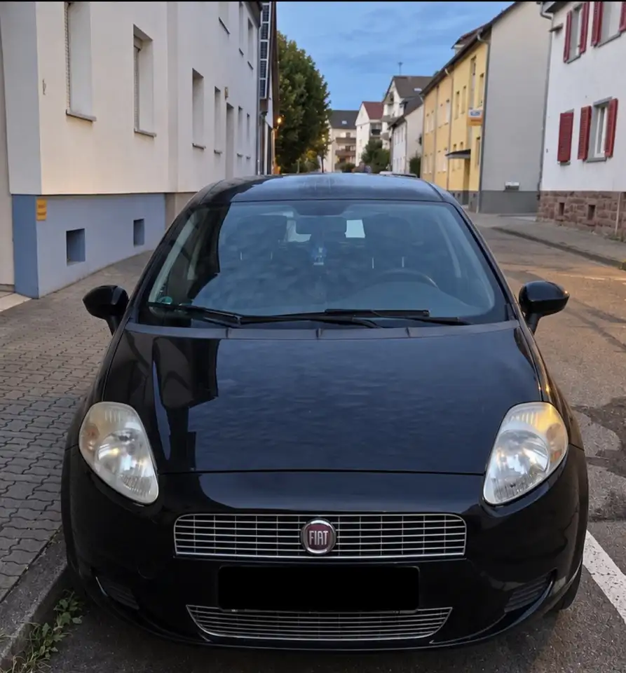Fiat Punto 77 PS — photo 1 of 7