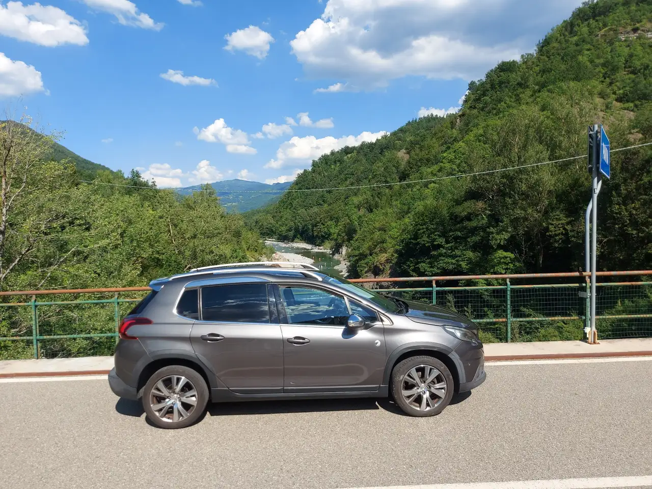 Peugeot 2008 1.6 bluehdi Crossway s&s 120cv my16 — photo 1 of 10