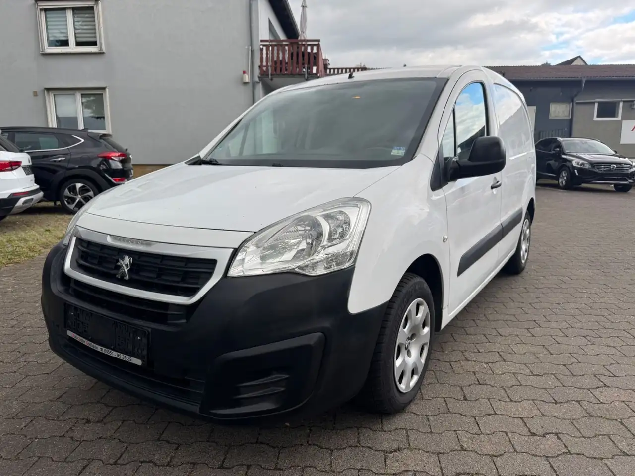 Peugeot Partner L1 Komfort — photo 1 of 14