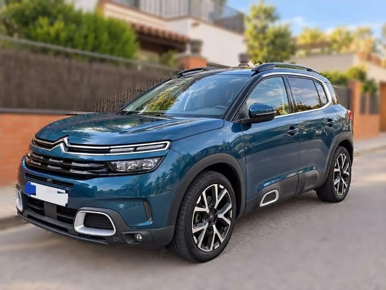 Citroen C5 Aircross PureTech 96kW (130CV) S&S Shine — photo 1 of 5