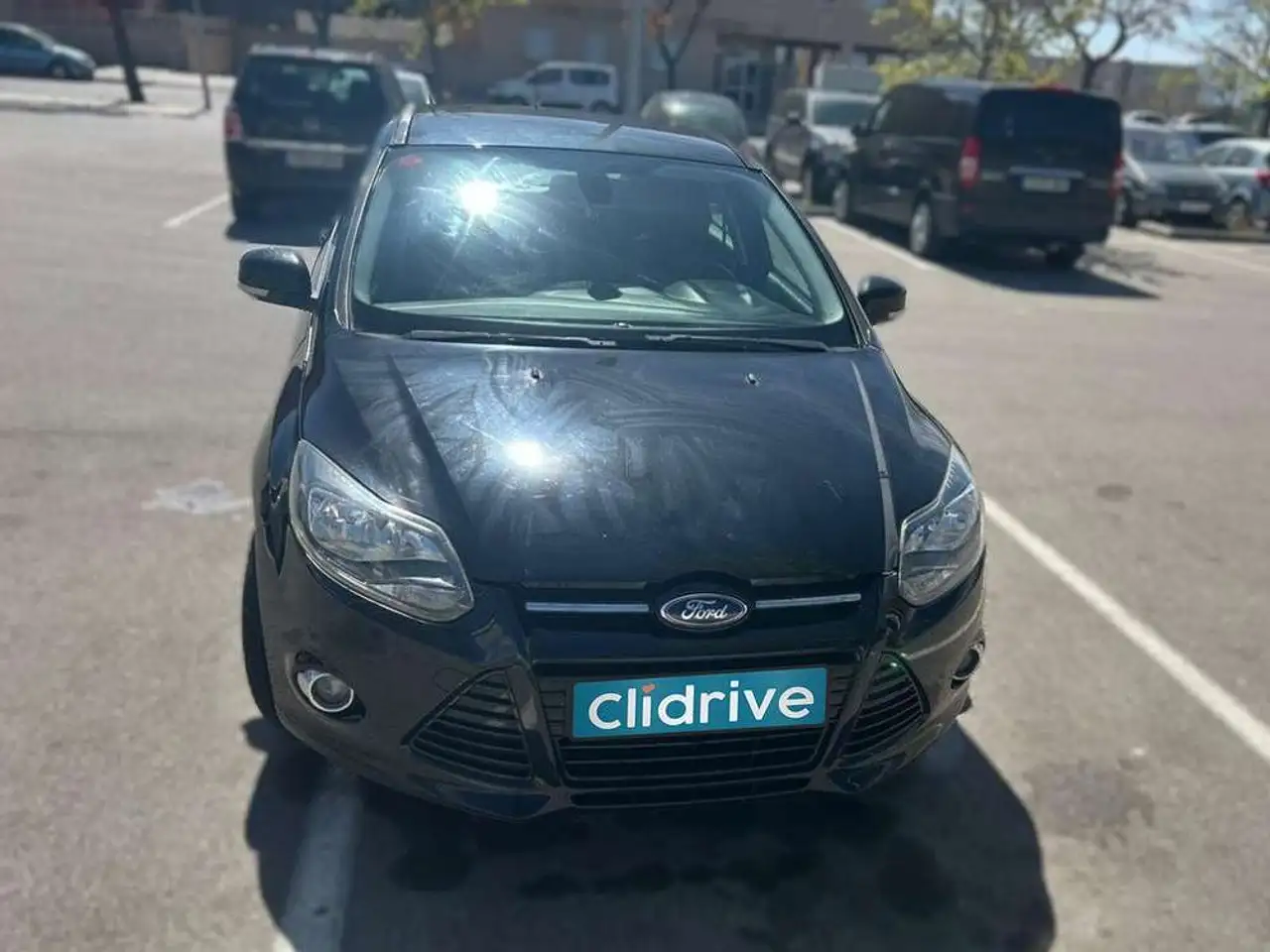 Ford Focus 1.0 Ecoboost Auto-Start-Stop 100cv Trend — photo 1 of 8