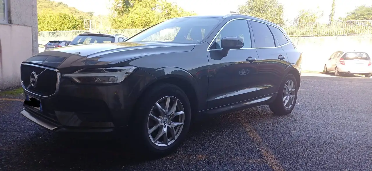 Volvo XC60 XC60 2.0 d4 Business awd geartronic — photo 1 of 11