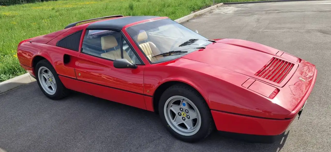 Ferrari 328 328 GTS 3.2 — photo 1 of 7