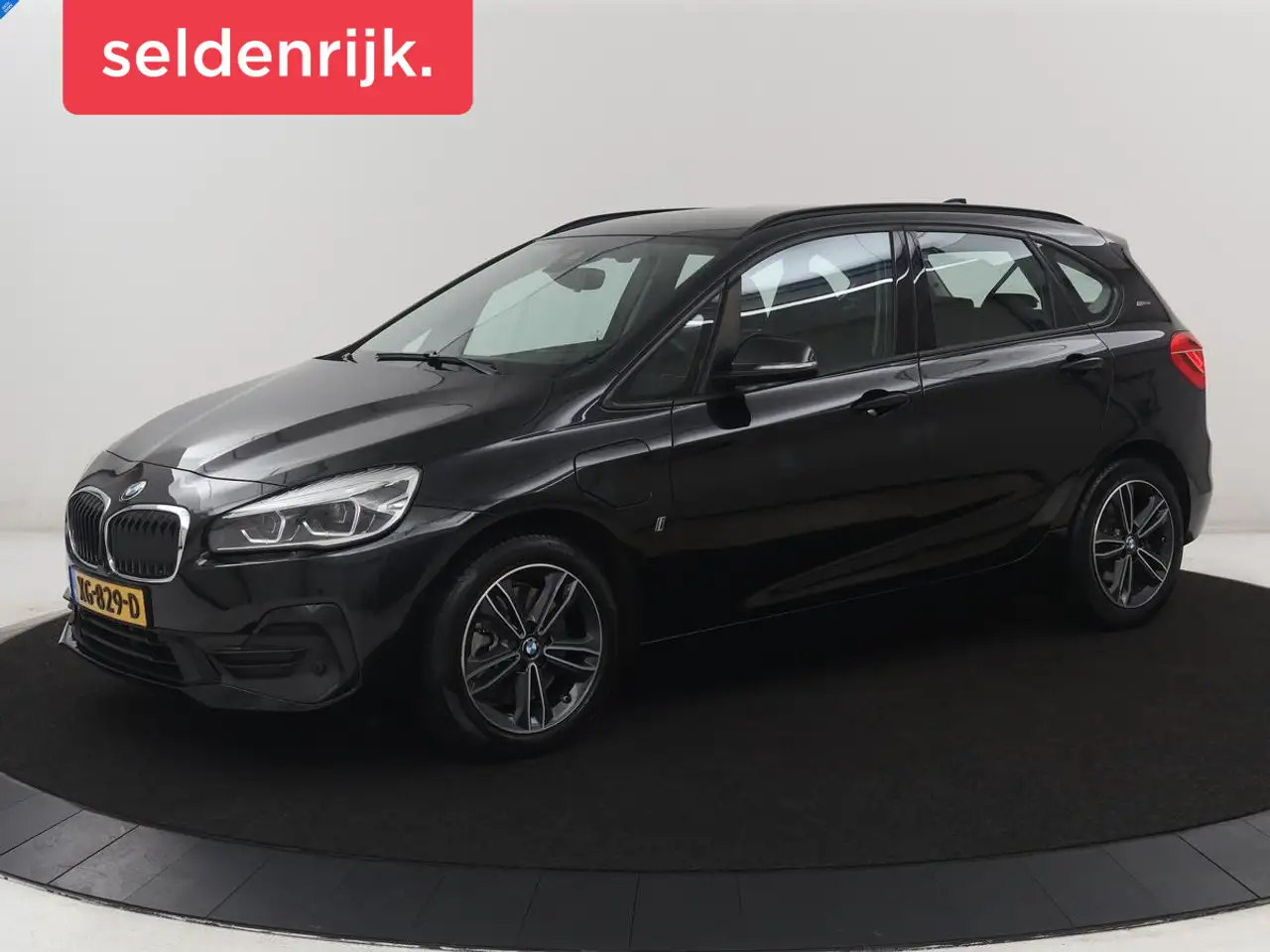 BMW 225 2-serie Active Tourer 225xe iPerformance High Exec — photo 1 of 40