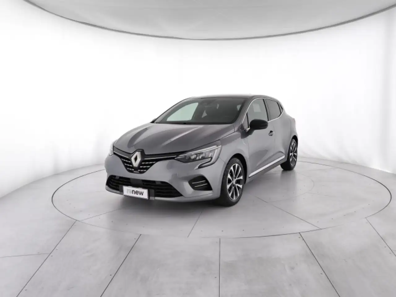 Renault Clio Clio 1.6 E-Tech full hybrid Techno 145cv auto — photo 1 of 17