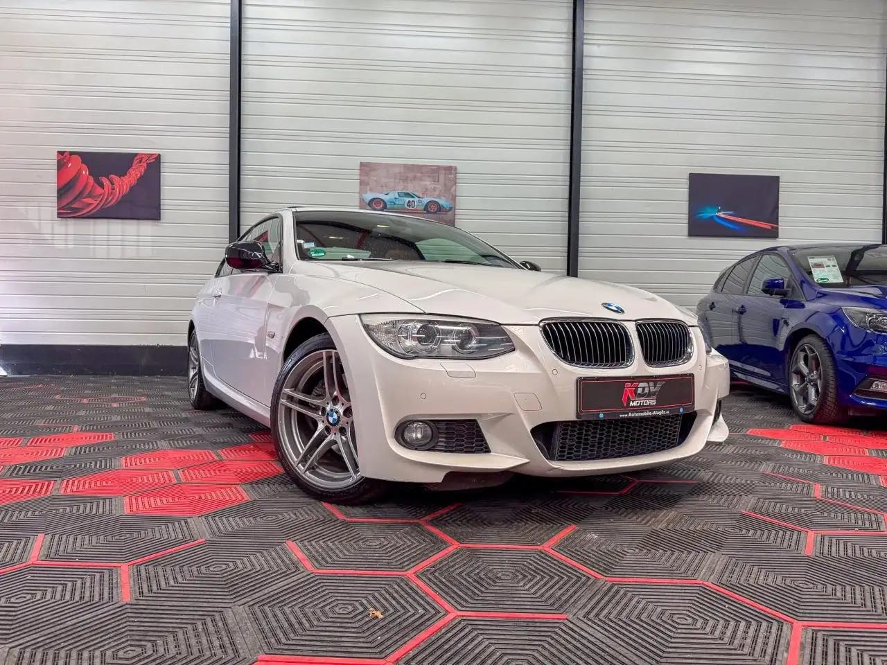 BMW 330 SERIE 330D E92 LCI xDrive PACK M 1ÈRE MAIN SUIVI — photo 1 of 40