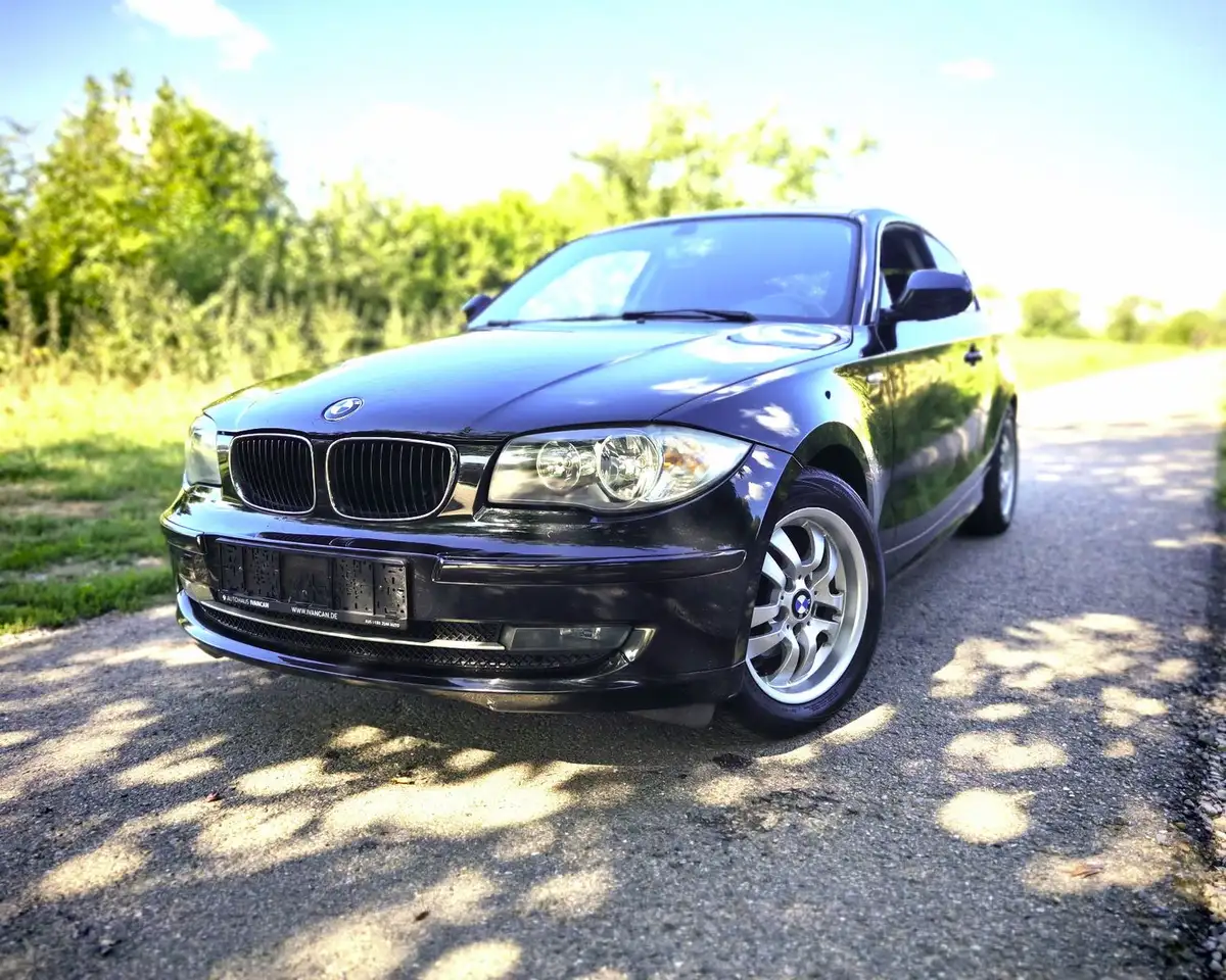 BMW 118 i E81 Coupe Sportlenkrad Klimaautom LCI — photo 1 of 17
