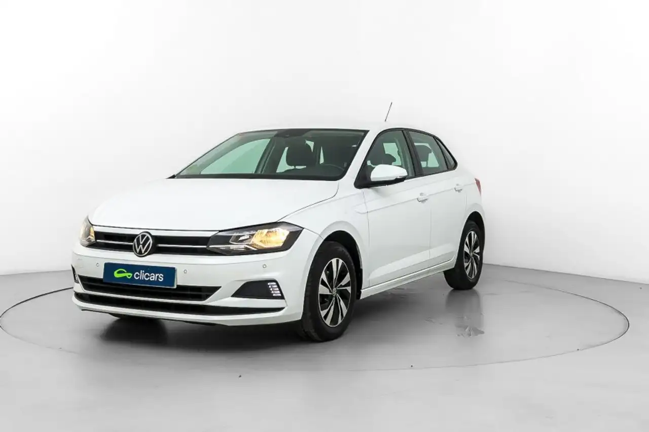 Volkswagen Polo 1.0 TSI Advance 70kW — photo 1 of 36