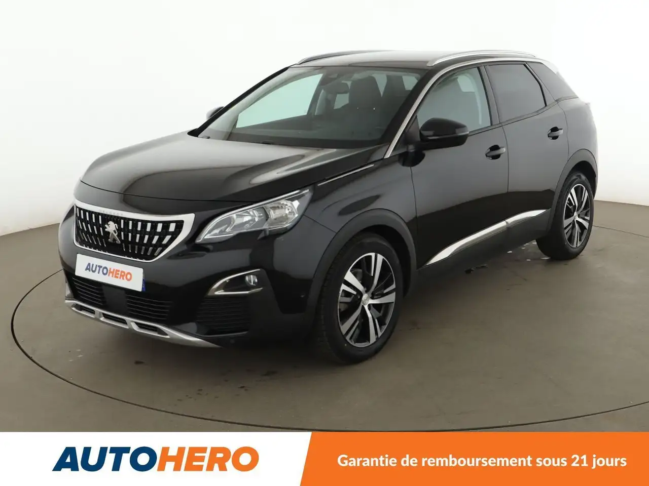 Peugeot 3008 1.5 Blue-HDi Allure — photo 1 of 34