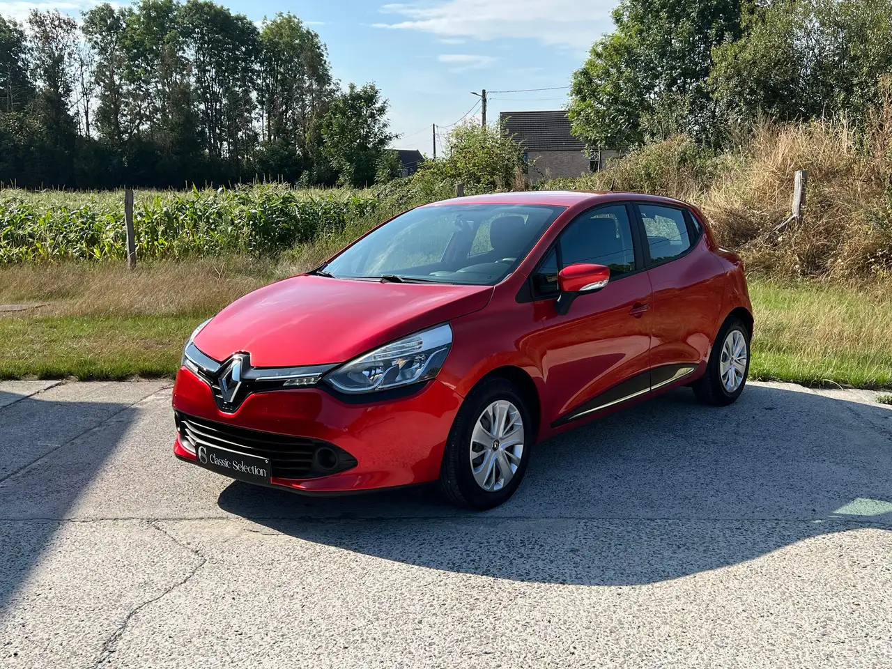 Renault Clio Clio 0.9 TCe Energy Community — photo 1 of 15