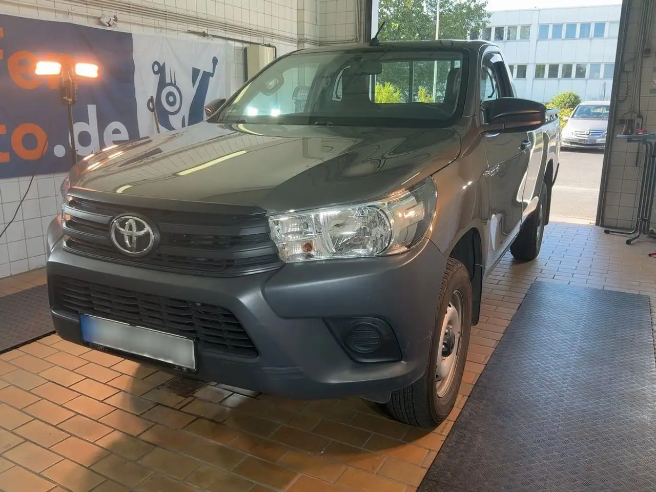 Toyota Hilux Single Cab Duty 1.Hand+38tkm — photo 1 of 14