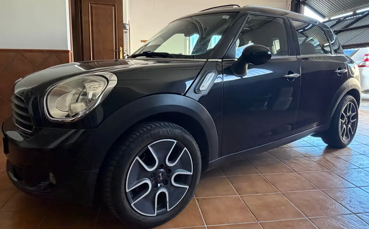 MINI Cooper Countryman COUNTRYMAN COOPER Cooper — photo 1 of 12