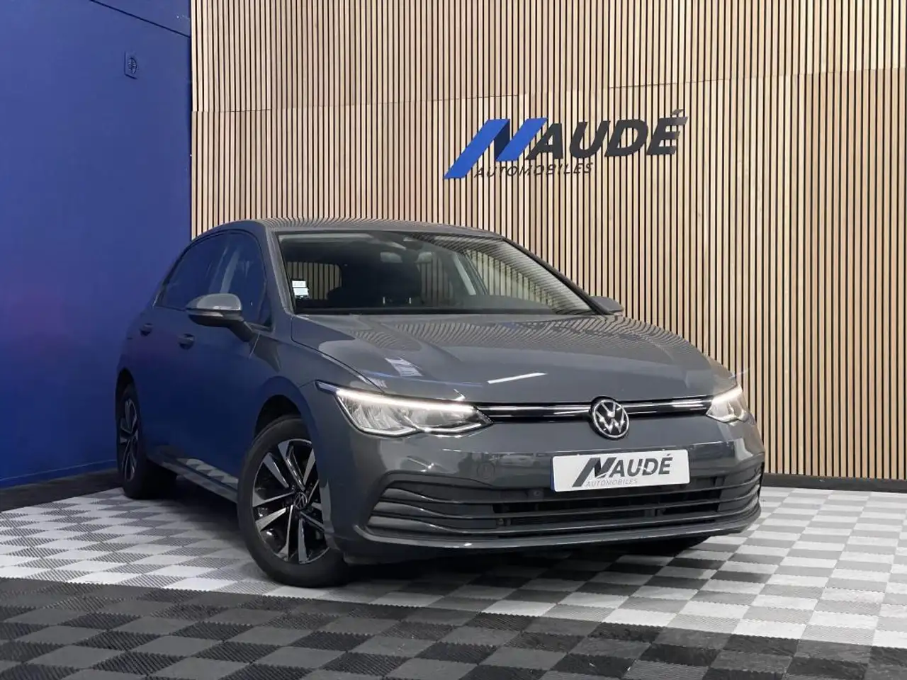 Volkswagen Golf 8 VIII 2.0 TDI 116 CH UNITED — photo 1 of 20