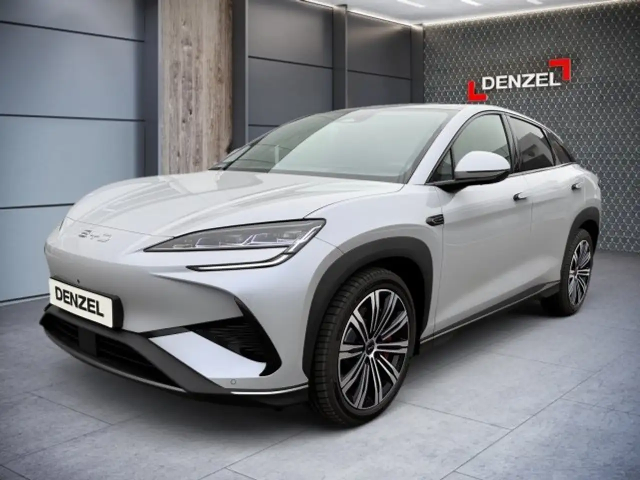 BYD Sealion 7 Excellence AWD — photo 1 of 9