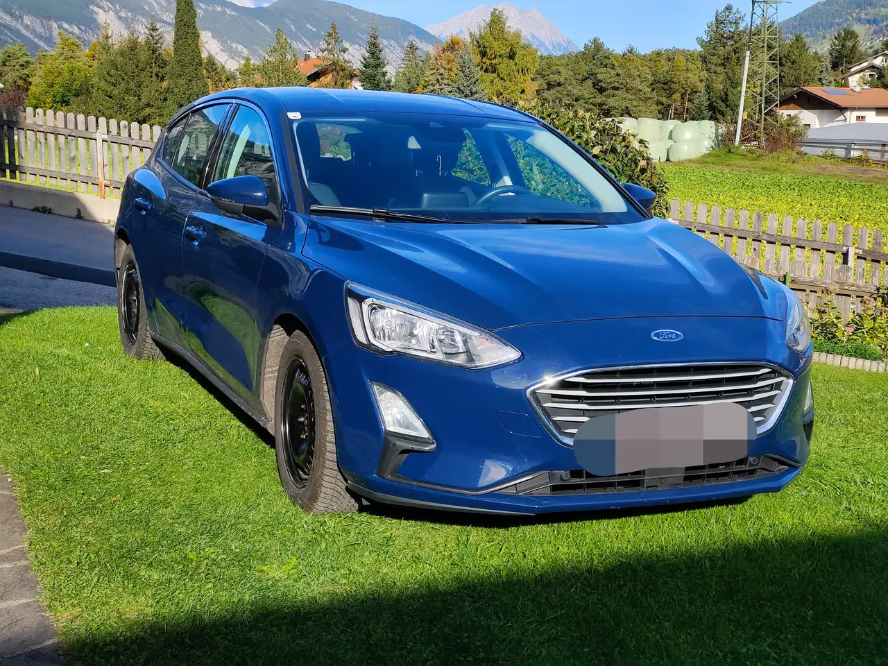 Ford Focus Focus 1,5 EcoBlue ST-Line Business ST-Line Business — photo 1 of 15