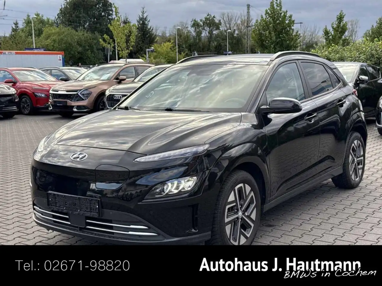 Hyundai KONA Trend EV *1.HAND*RFK*Krell*ALLWETTER* — photo 1 of 11