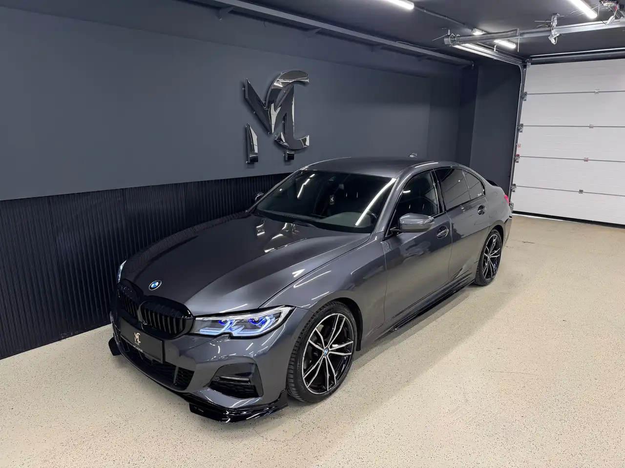BMW 320 320d G20 XDRIVE`M-PERF.`LASER`RFK`ACC`CARPLAY`NAVI`DISPLAYKEY`AHK — photo 1 of 32
