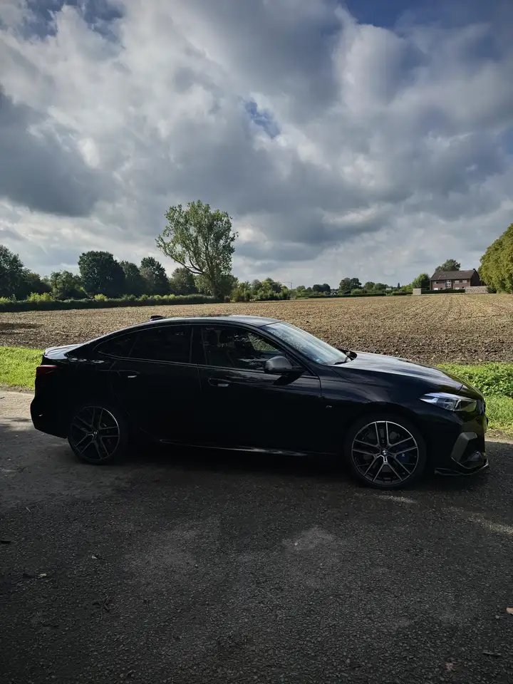 BMW 235 M235 i xDrive — photo 1 of 11